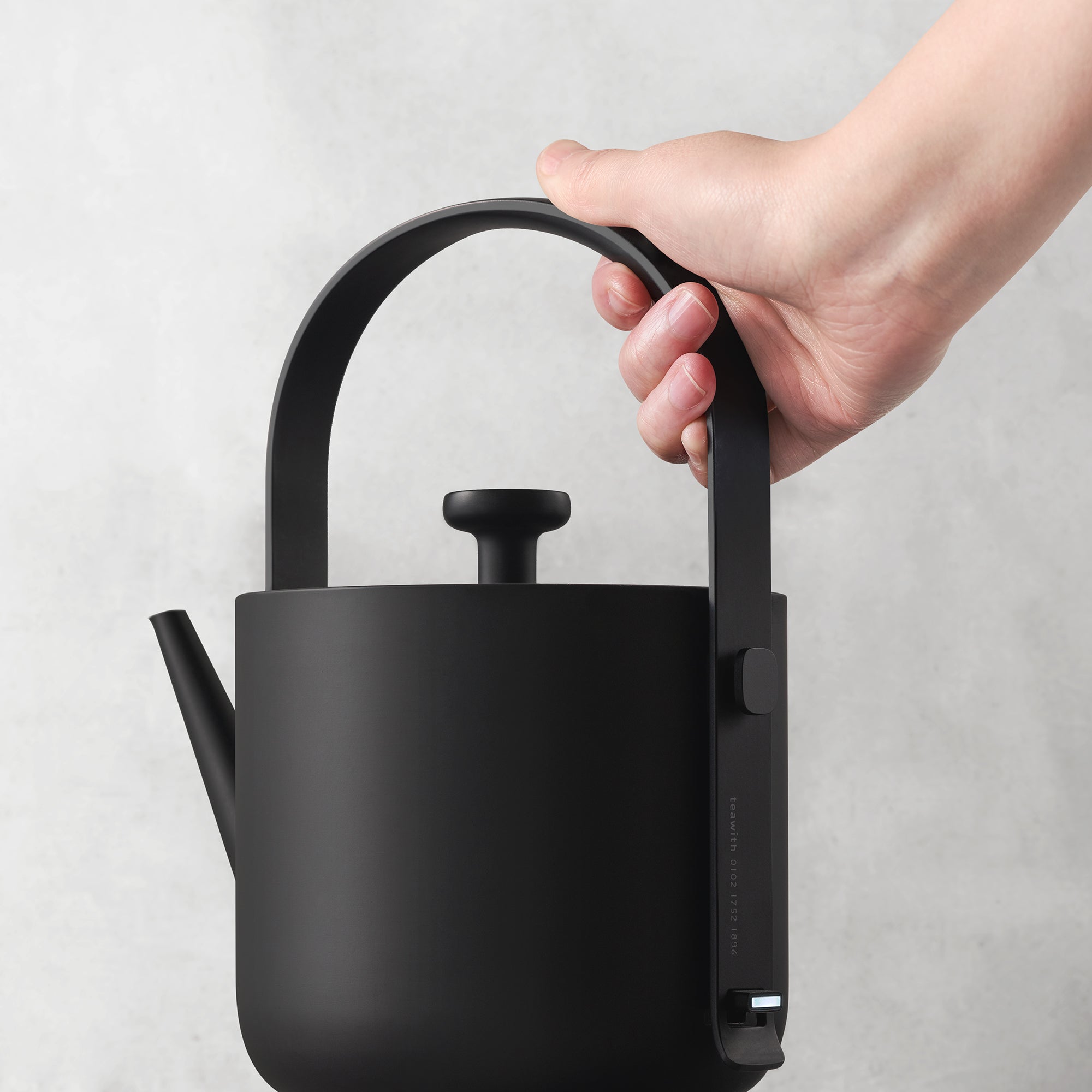 TINGHOME Teawith Kettle – Charcoal Ceramic, Sleek Design with Ergonomic Handle, Ideal for Modern Tea Enthusiasts